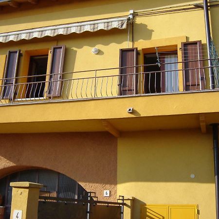 Casa Del Sole Appartamento N° 2 White And Gold Room Gavardo Exteriér fotografie