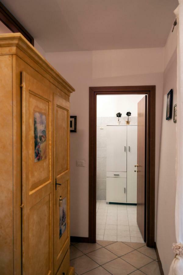 Casa Del Sole Appartamento N° 2 White And Gold Room Gavardo Exteriér fotografie